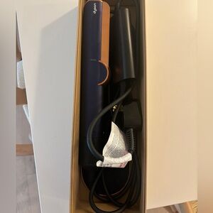 Dyson air straight